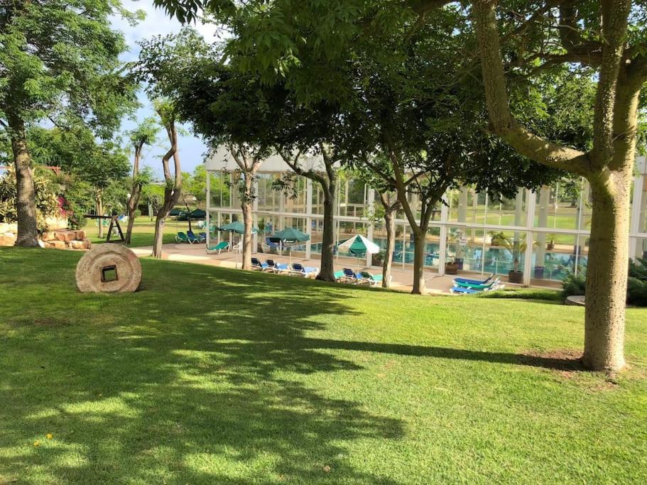 Holiday Garden Apartment Caesarea Exterior photo